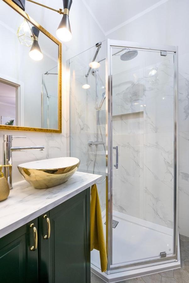 Glamorous Apartment Old Town Cracow クラクフ エクステリア 写真
