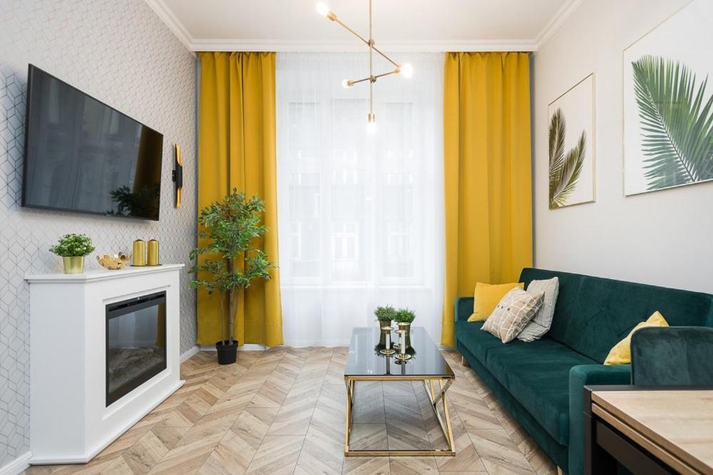Glamorous Apartment Old Town Cracow クラクフ エクステリア 写真