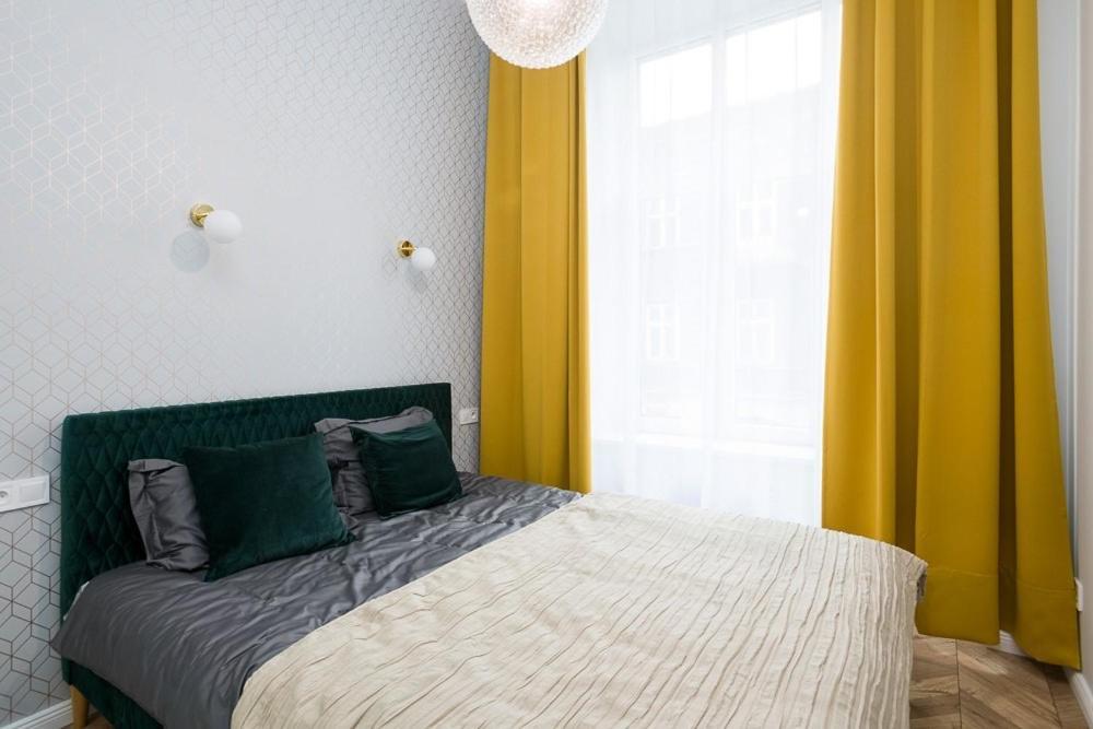 Glamorous Apartment Old Town Cracow クラクフ エクステリア 写真