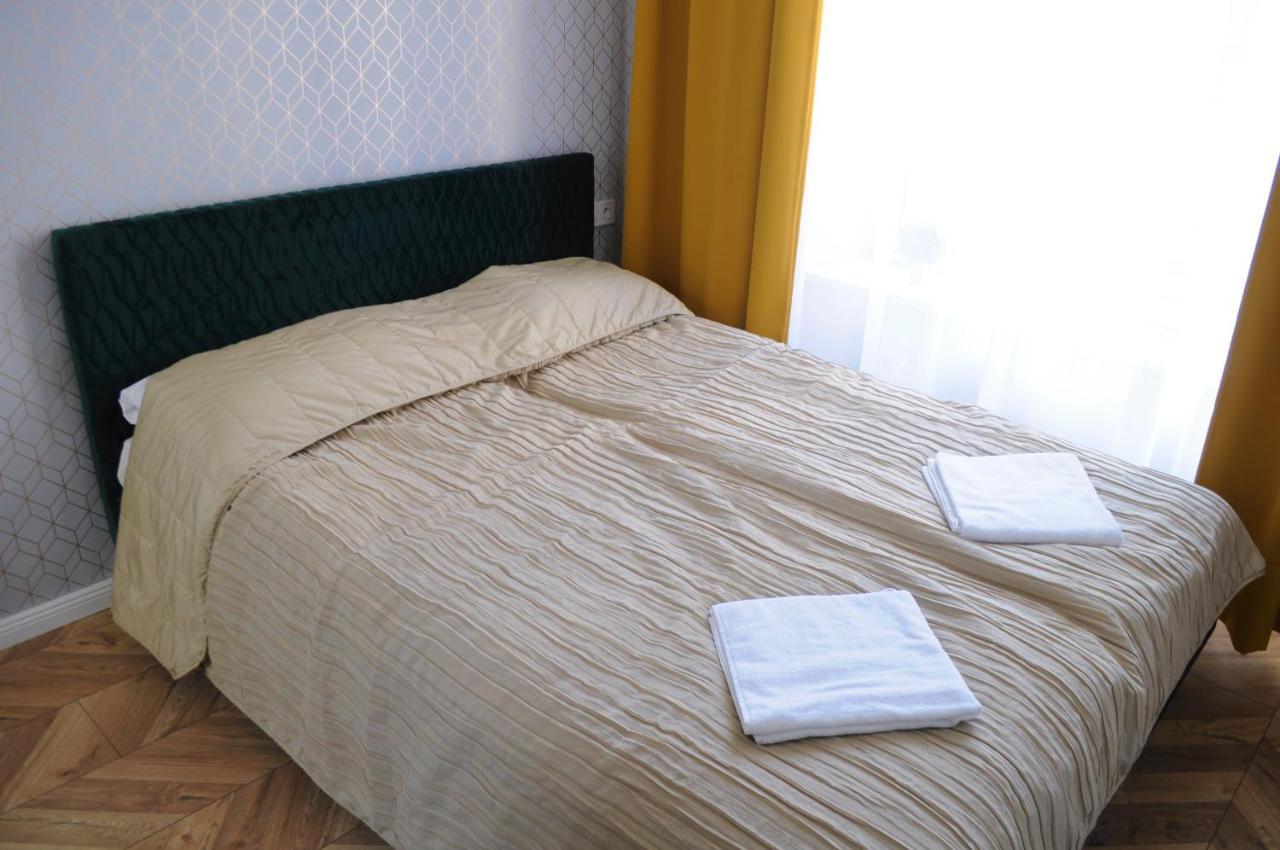 Glamorous Apartment Old Town Cracow クラクフ エクステリア 写真